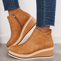 Stilvoller Keilabsatz-Stiefel – Mila