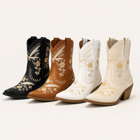 Daisy | Bestickte Westernstiefel mit Blockabsatz, im Cowgirl-Stil