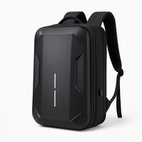 Levi | Wasserdichter Gaming-Rucksack mit Hartschale