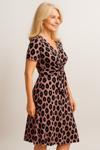 Almanda | Damen Elegantes Kleid mit Leopardmuster