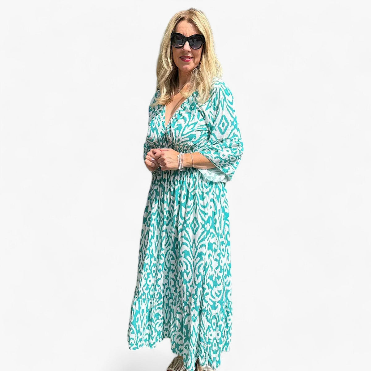 Großes Florales V-Ausschnitt-Kleid - Perfekt für Strandurlaube