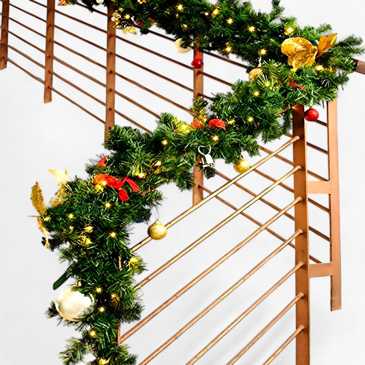 Weihnachtskranz aus künstlicher Tanne 2,7M - Elegante Festtagsdekoration