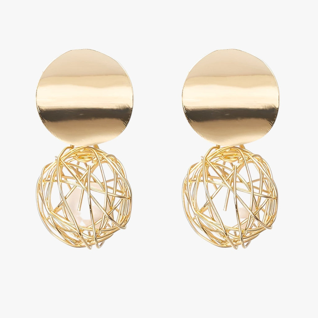 Genalyn | Goldene Kugel-Ohrringe - mit Vintage-Touch