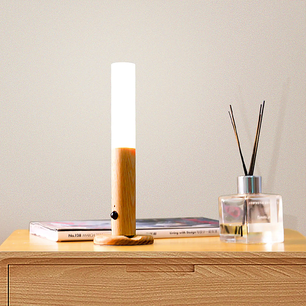Stilvolle magnetische kabellose Lampe mit Holz
