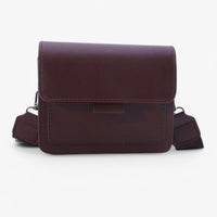 Clara | Retro- und geräumige Schultertasche mit breitem Riemen