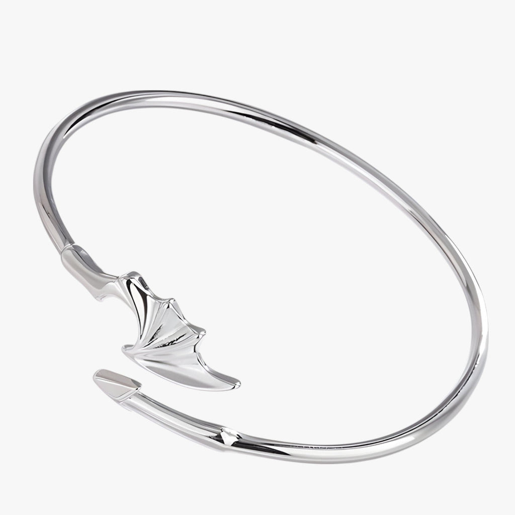Jayce | Armband aus 925er Silber mit Goldener Feder im Vintage Punk Stil