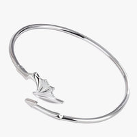 Jayce | Armband aus 925er Silber mit Goldener Feder im Vintage Punk Stil