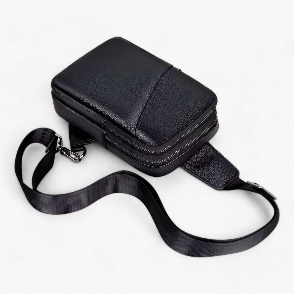 Elliot | Brusttasche - Stilvoll und funktional