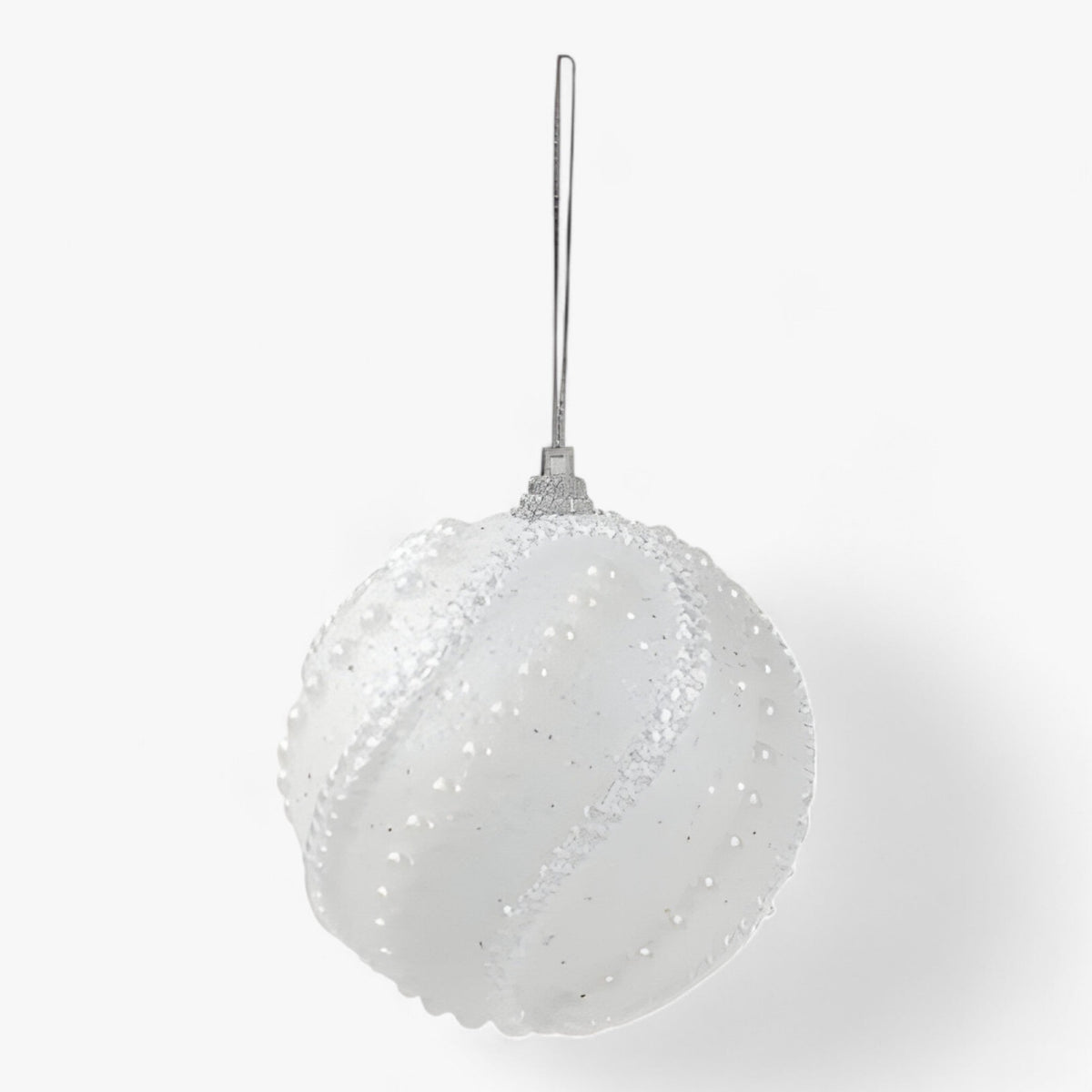 Weihnachtsschmuck aus Bällen - Elegante Hängedekoration für den Baum