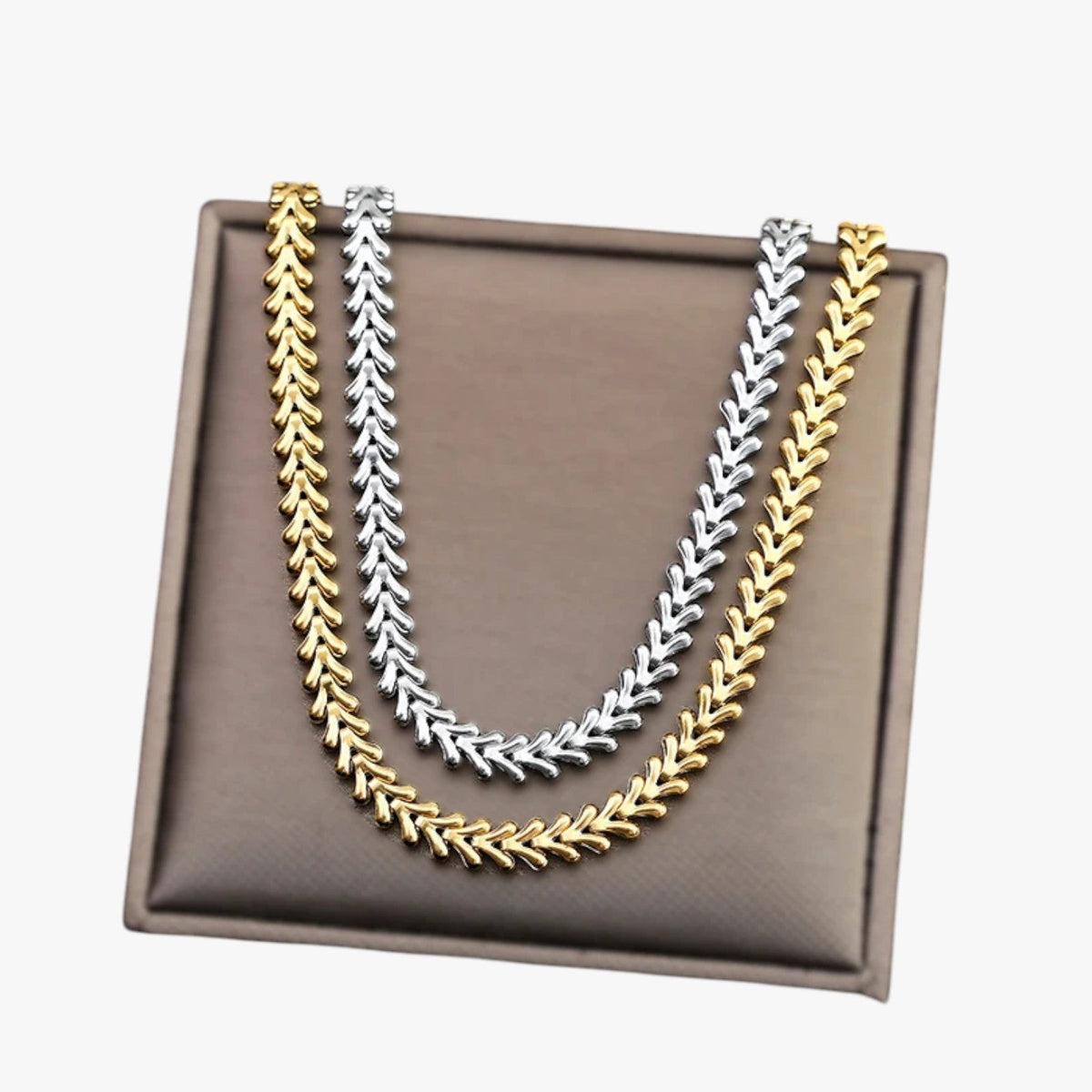 Anastasia | Botförmige Edelstahl Choker Halskette