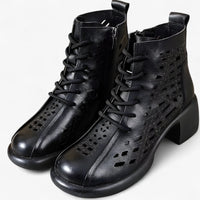 Hannah | Handgenähte Lederstiefeletten mit Schnürsenkeln im natürlichen Stil