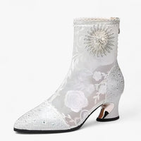 Carmen | Spitzstiefel mit Kristallen und Netzspitze