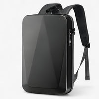 Dimitri | Diebstahlsicher Rucksack mit hartem Gehäuse für Laptop