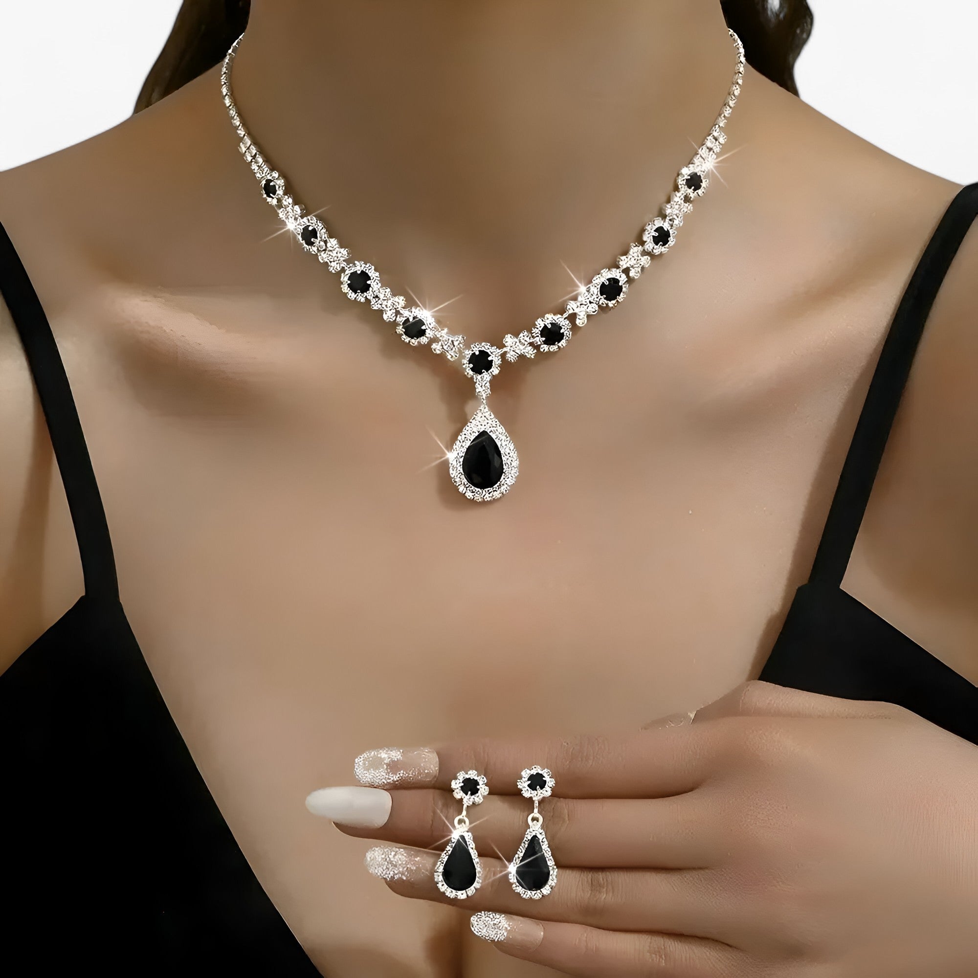 Amanda | Elegantes Hochzeitsset 2 Teile - Tropfenanhänger und Ohrringe