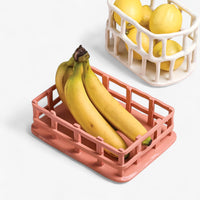 Artistische Fruchtschüssel aus Resin mit Elegantem Design