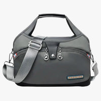 Leona | Modische Schultertasche mit extra Stauraum