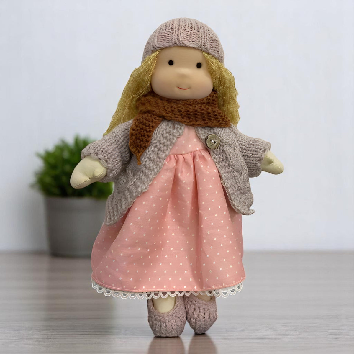 Dolly™ | Handgefertigte puppen