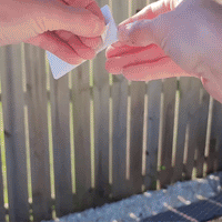Intelligente Solar-Zaunleuchten am letzten Tag