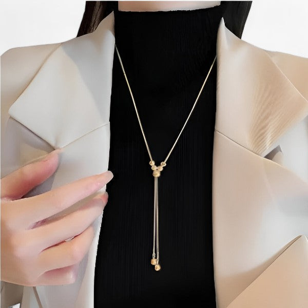 Gold Y Anhänger - Elegant und Glänzend