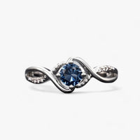 Charmanter blauer Ring - Müheloser Glamour