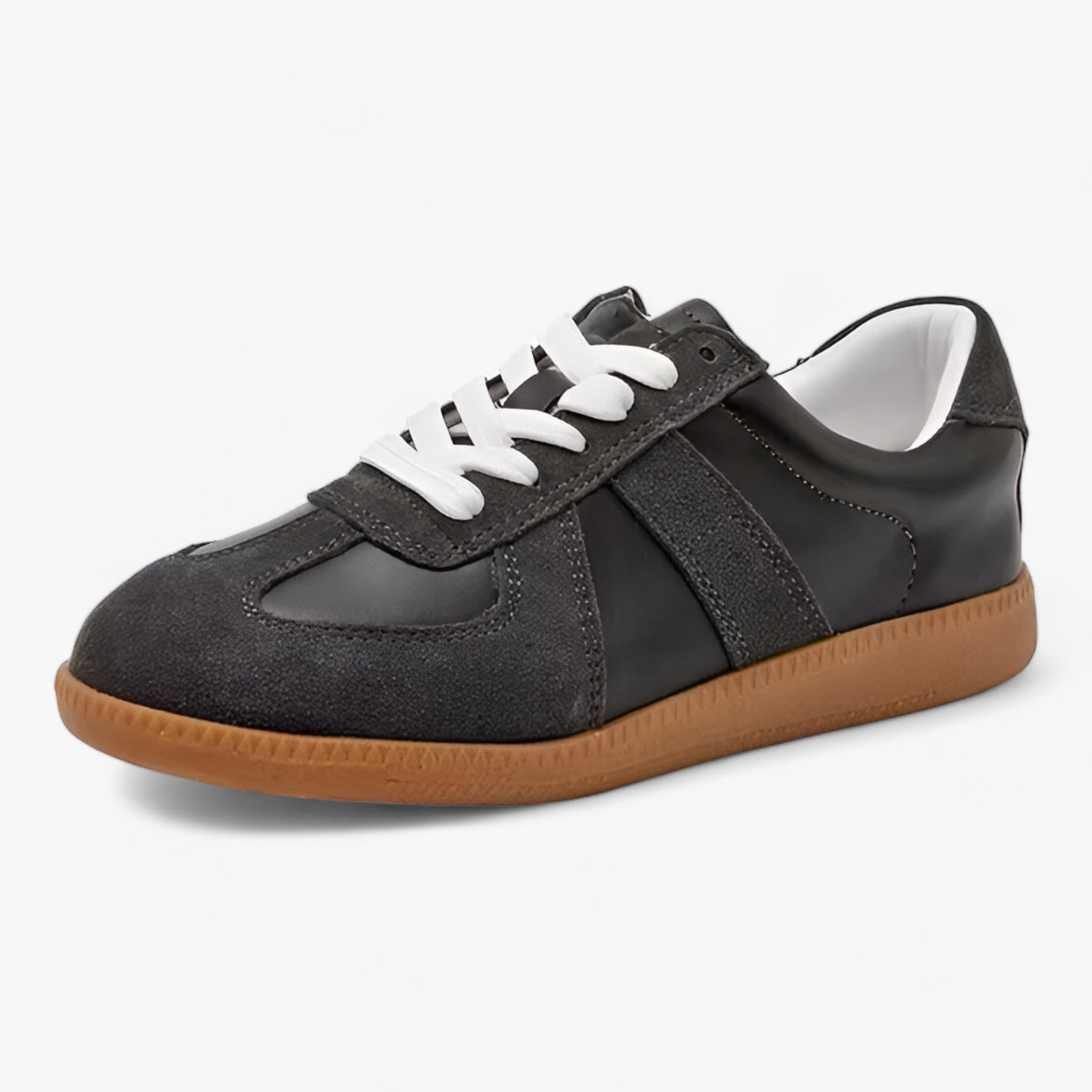 Echtleder-Sneaker – zeitloser Komfort