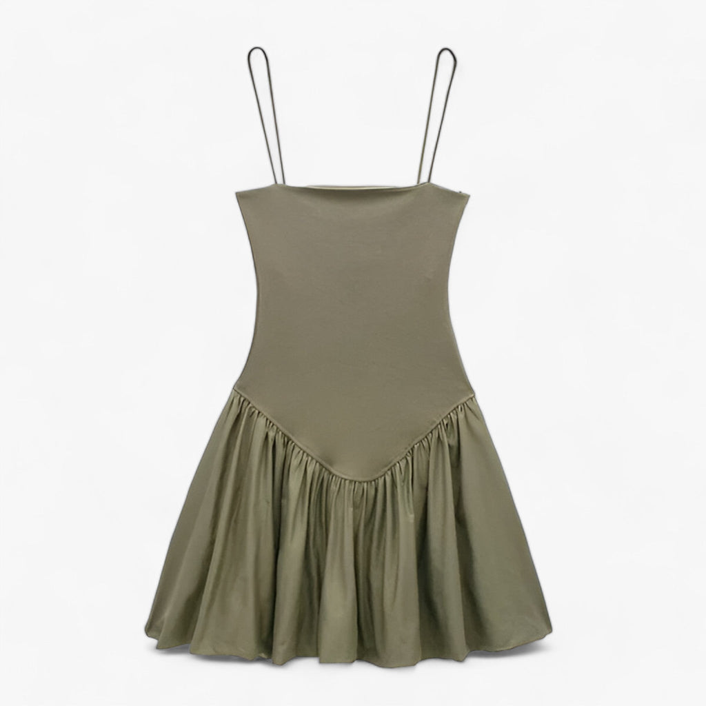 Modisches Minikleid - Vielseitig und elegant für warme Tage