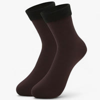 Socken aus samtiger Wolle - Ultimative Winterwärme