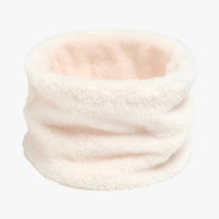 Unendlicher Schal aus Faux-Fur - Sanfte Wärme für kalte Tage
