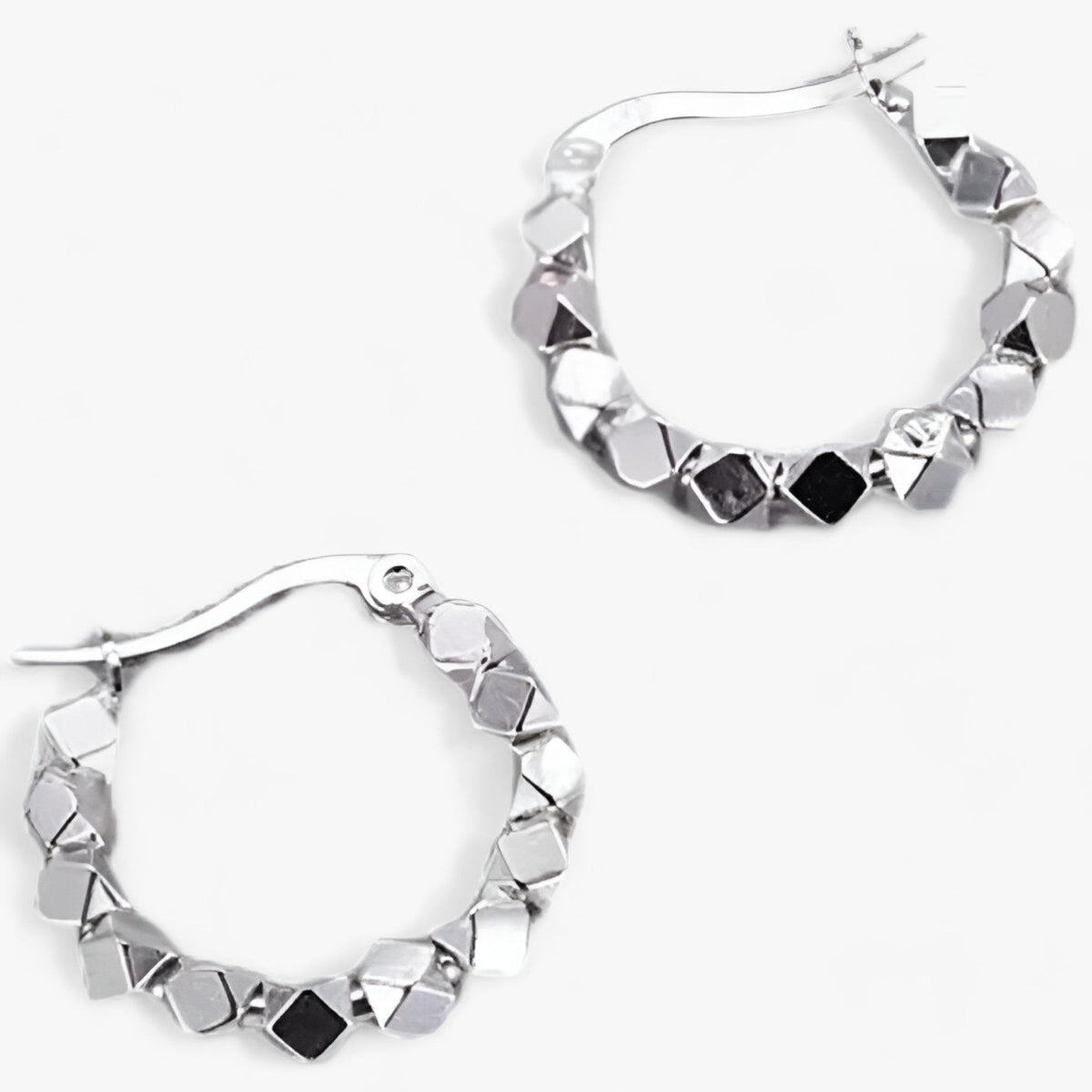 TEMPO | Minimalistische Creolen - Schlankes Sterlingsilber für jedes Outfit