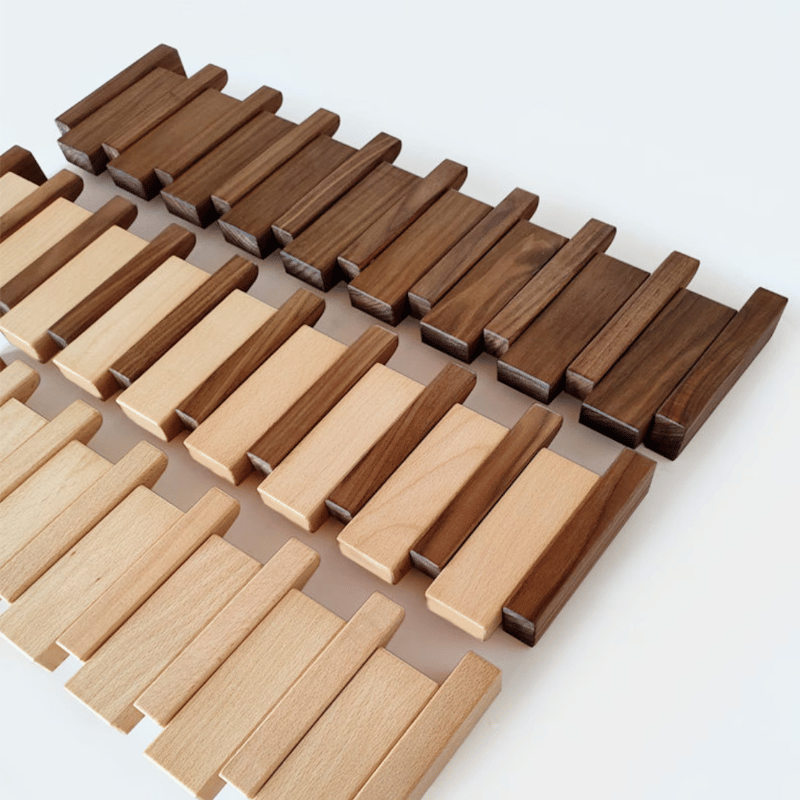 Hanger Maestro™ | Klavier-Garderobe aus Holz